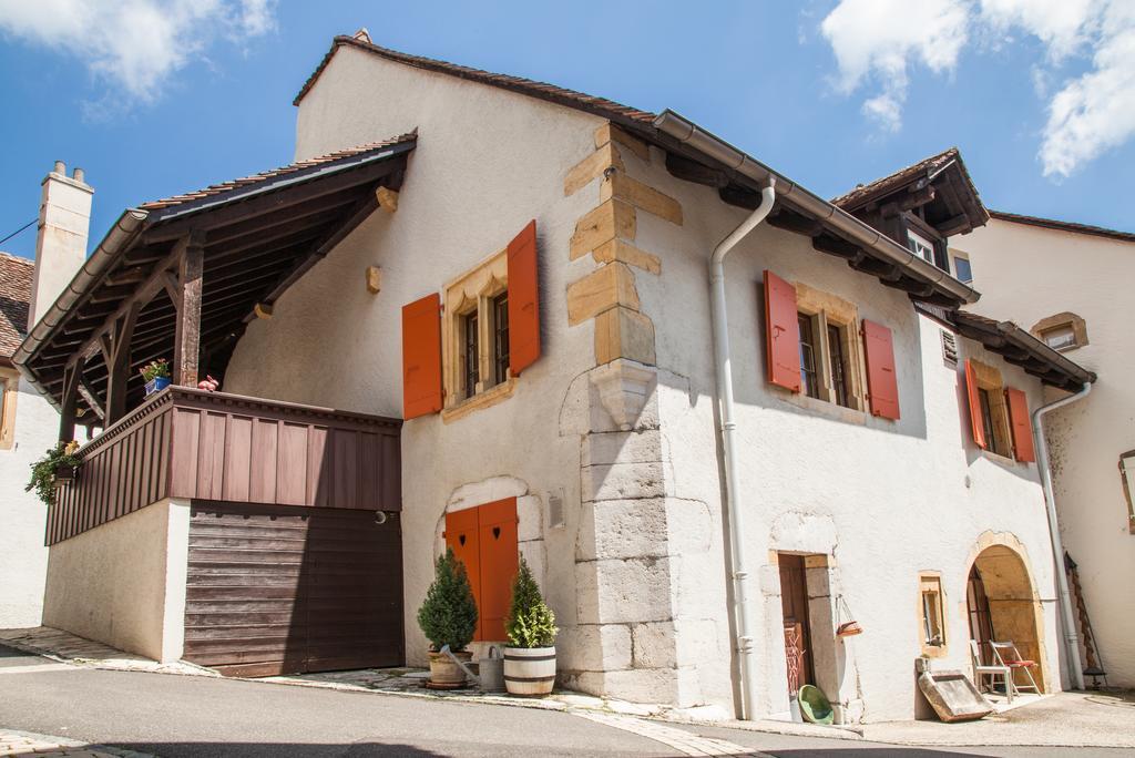 Hotel Les Vieux Toits Neuchâtel Exterior foto